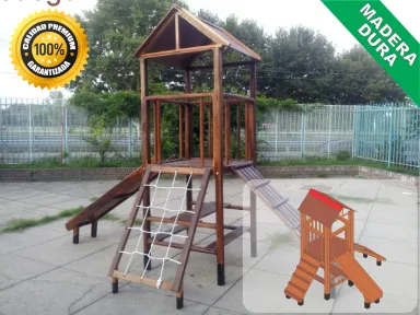 Juegos de Plaza. Mangrullos Infantiles de Madera con Tobogan y Hamacas