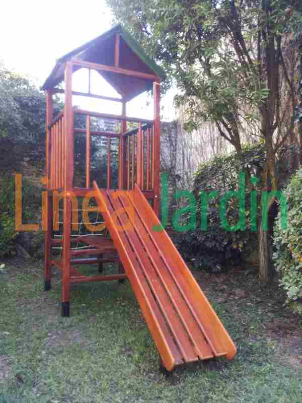 Juegos de Plaza, Mangrullo con Tobogan