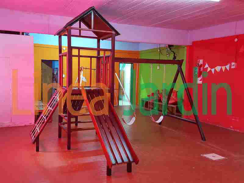Juegos de Plaza, Mangrullo con Tobogan