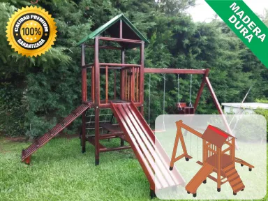 Juegos de Plaza. Mangrullos Infantiles de Madera con Tobogan y Hamacas